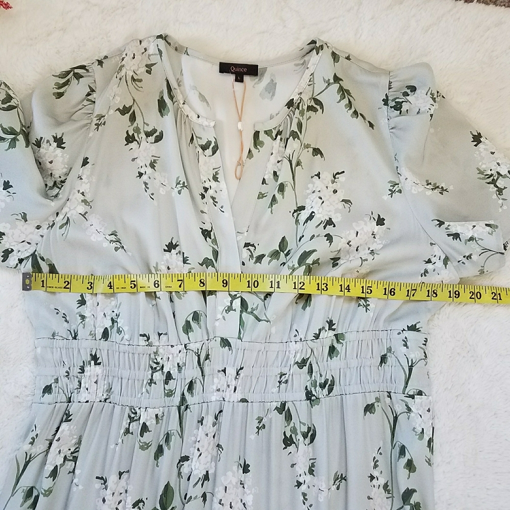 QUINCE Floral Silk Blend Tiered Maxi Dress in Jasmine Vines - Picture 6 of 11